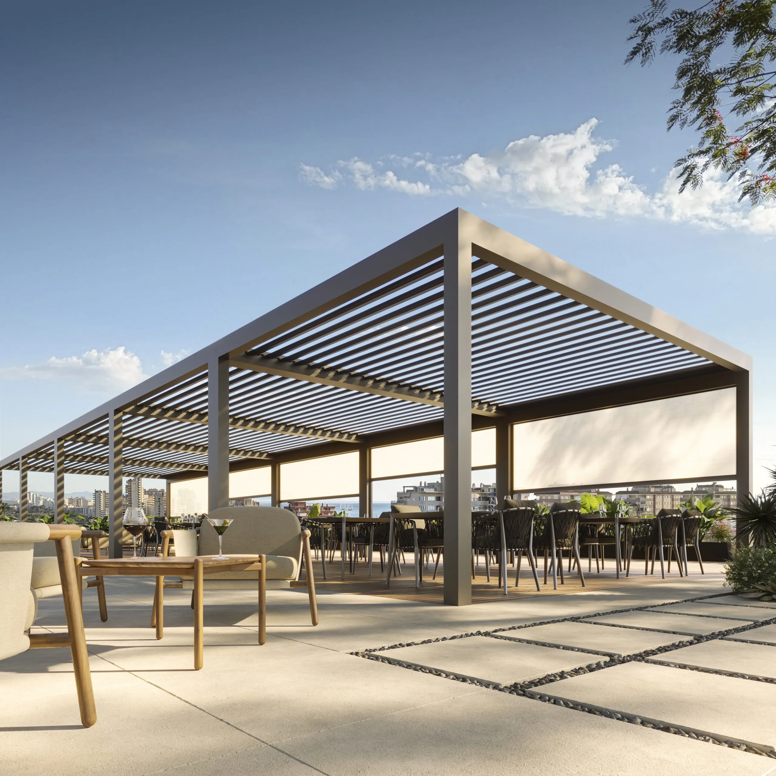 Pérgola bioclimática de lamas orientables instalada por Moda Toldos en Tenerife